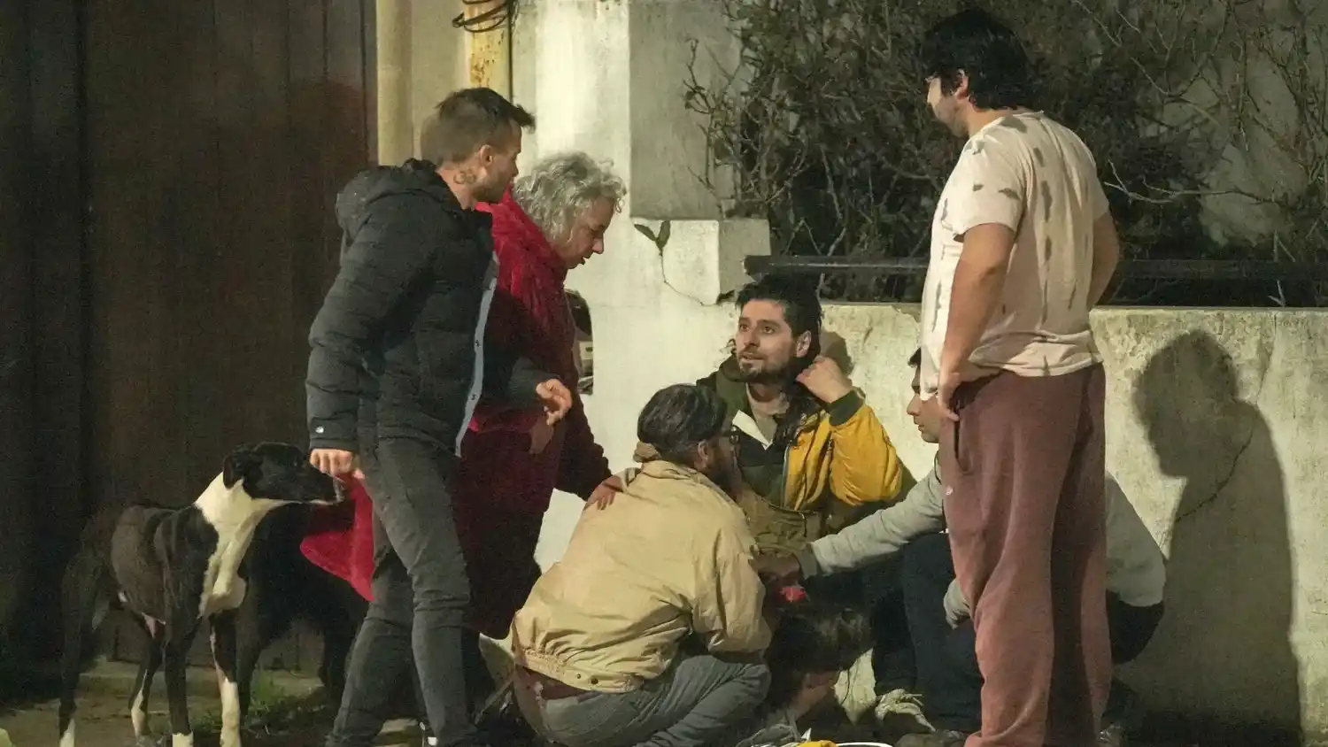 Pesar de los damnificados. Bomberos, Policía y Defensa Civil actuaron en el operativo