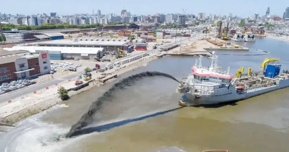 Encontraron explosivos mientras se realizaban tareas de dragado en el Río de la Plata