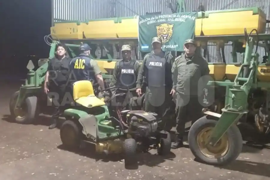 Se tomó todo el tiempo: le robó una sembradora y un tractor cortador de pasto a un trabajador rural de la región