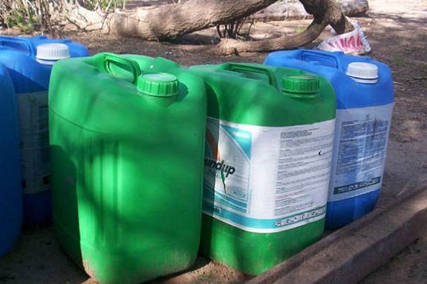 La Mesa de Enlace, contra la Provincia por los envases de agroquímicos