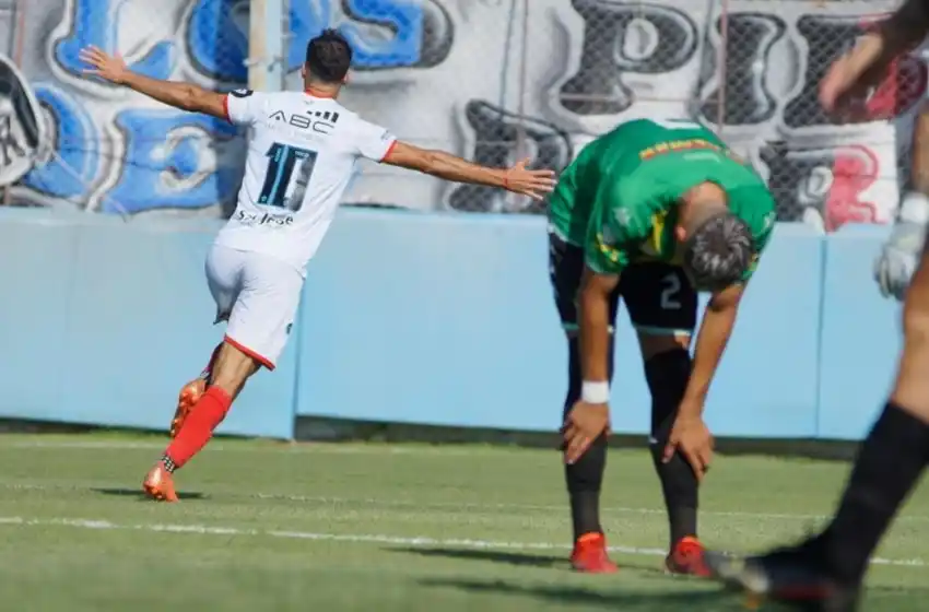 Aldosivi pagó caro sus errores y cayó en Adrogué