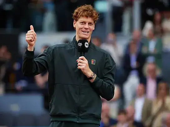 Sinner aplastó a Zverev y se llevó el título