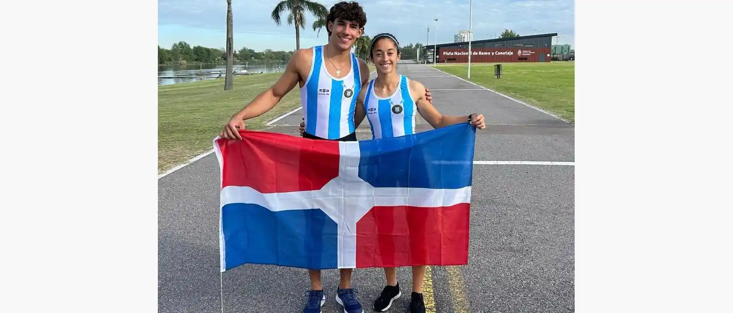 Los representantes del Club Náutico Mar del Plata Santiago Ferrer Ferrero y Clara Galfré.