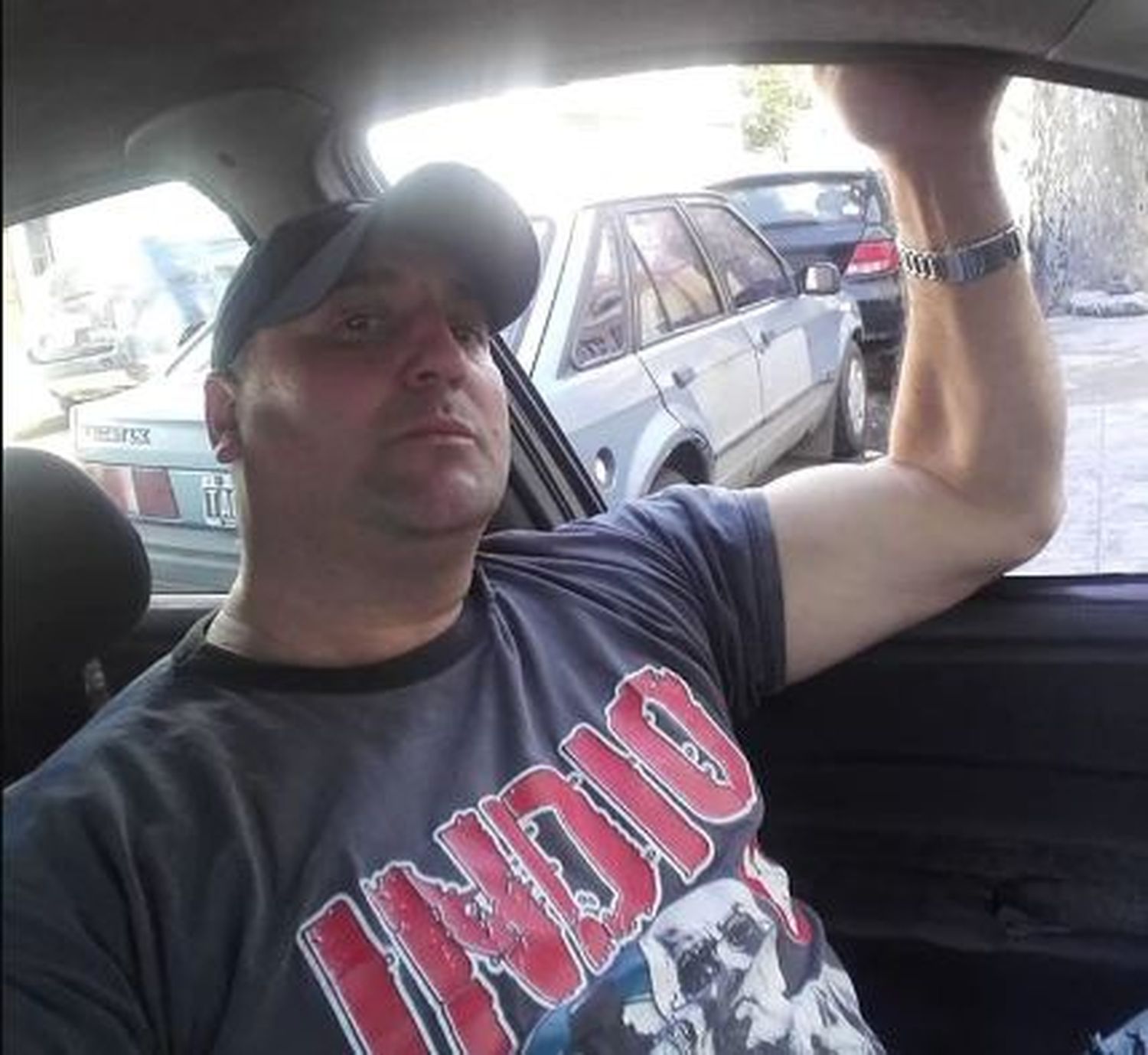 Escrachó en las redes a un degenerado que se masturbó frente a ella: ya fue identificado