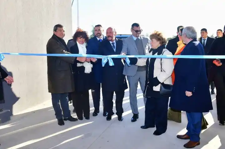 El Gobernador inauguró el edificio del Instituto Politécnico