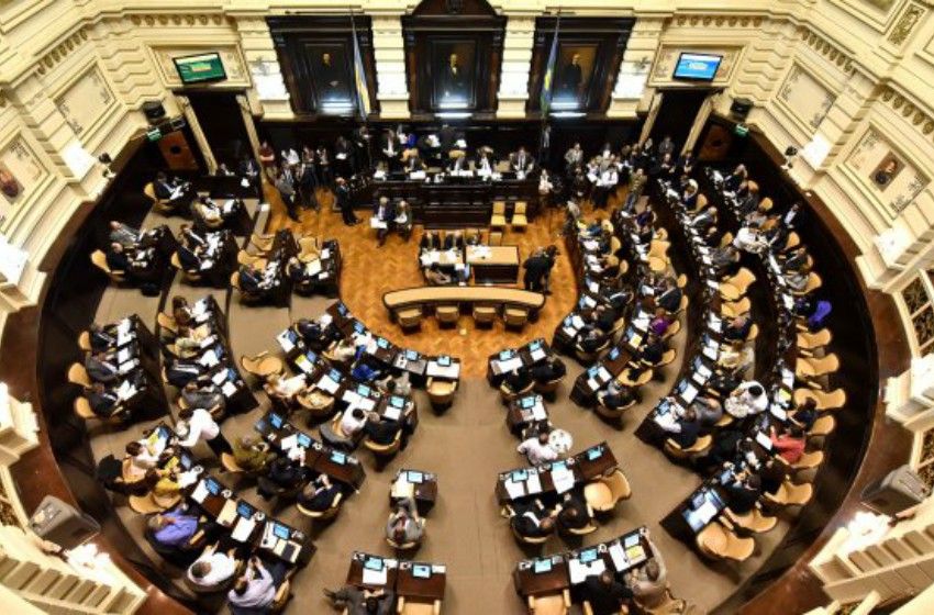 El gobierno busca votar la reforma previsional el próximo lunes