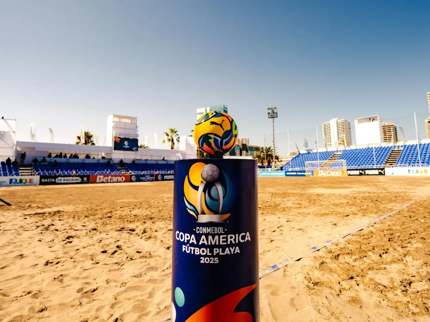 Se disputa la Copa América de fútbol playa en Chile. Foto: Conmebol