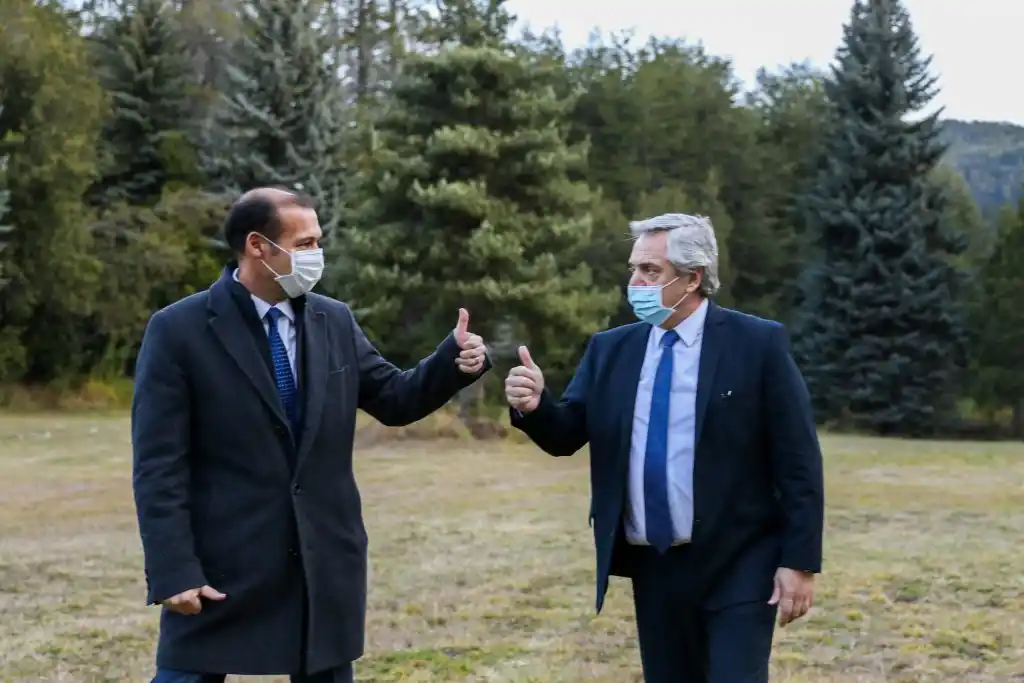 Fernández se esperanzó en que la pandemia “no dure tanto tiempo” 
