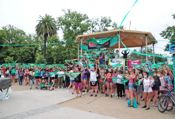 El Gobierno aprobó la reglamentación de la ley de Acceso a la Interrupción Voluntaria del Embarazo