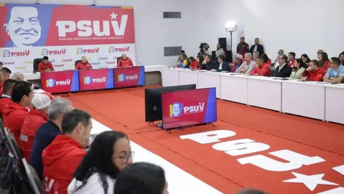 Oposición habla de suspender las elecciones PORQUE NO TIENEN CANDIDATOS: Diosdado Cabello