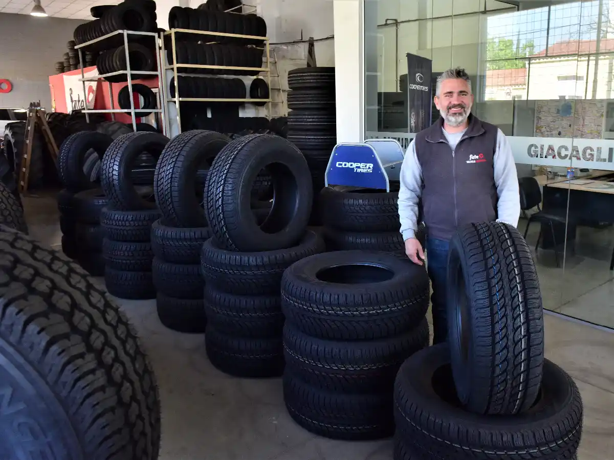 Un neumático ya cuesta igual que alquilar un departamento   