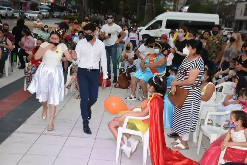 La Dirección de Personas con Discapacidad realizó elección de reina