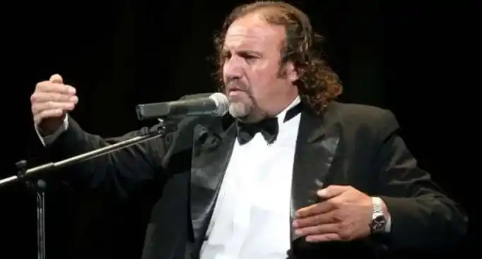 Golpes, disparos y porno casero: las denuncias contra Cacho Garay