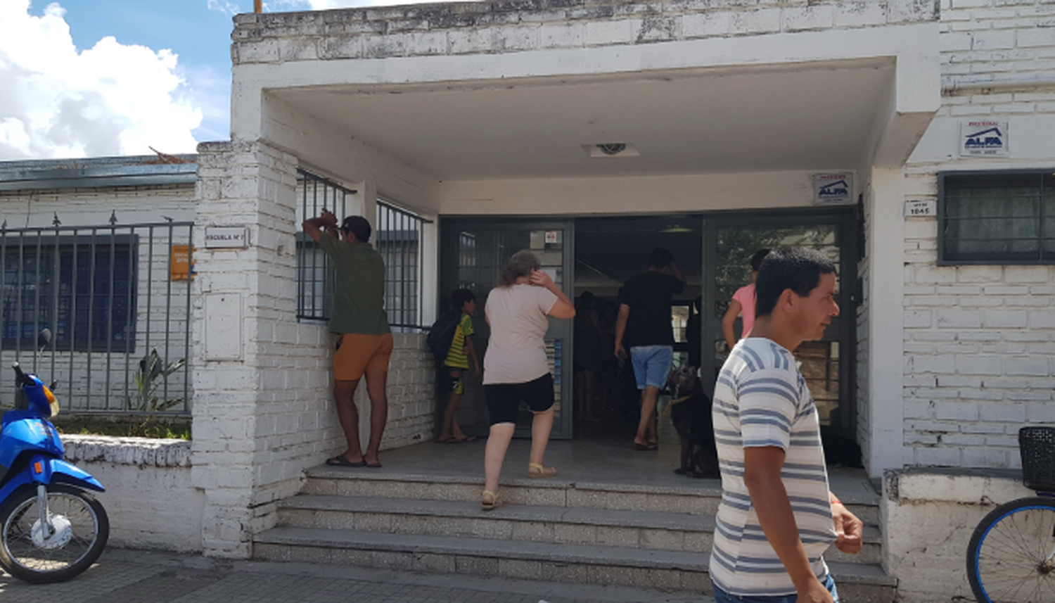 Malestar por la reducción de productos en las cajas de alimentos que se entrega en las escuelas