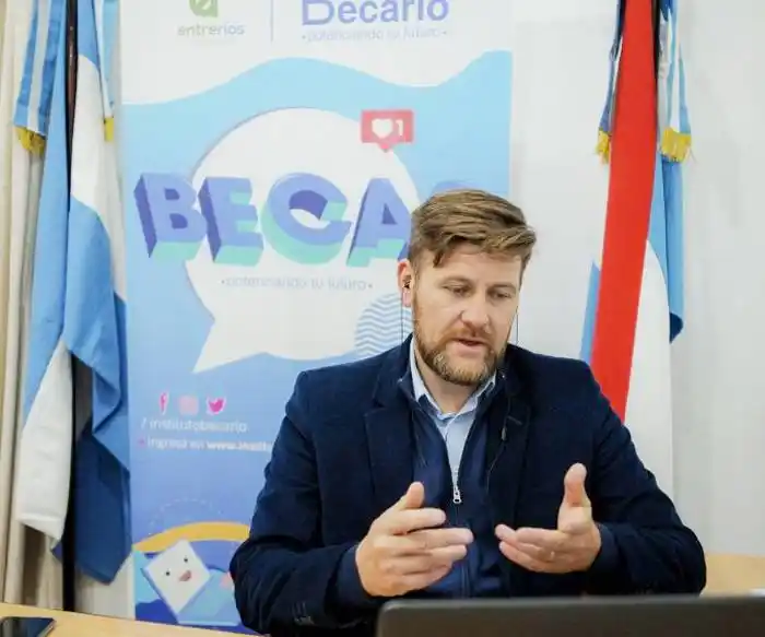 El Instituto Becario presentó la  plataforma virtual para la feria de las carreras, a las universidades