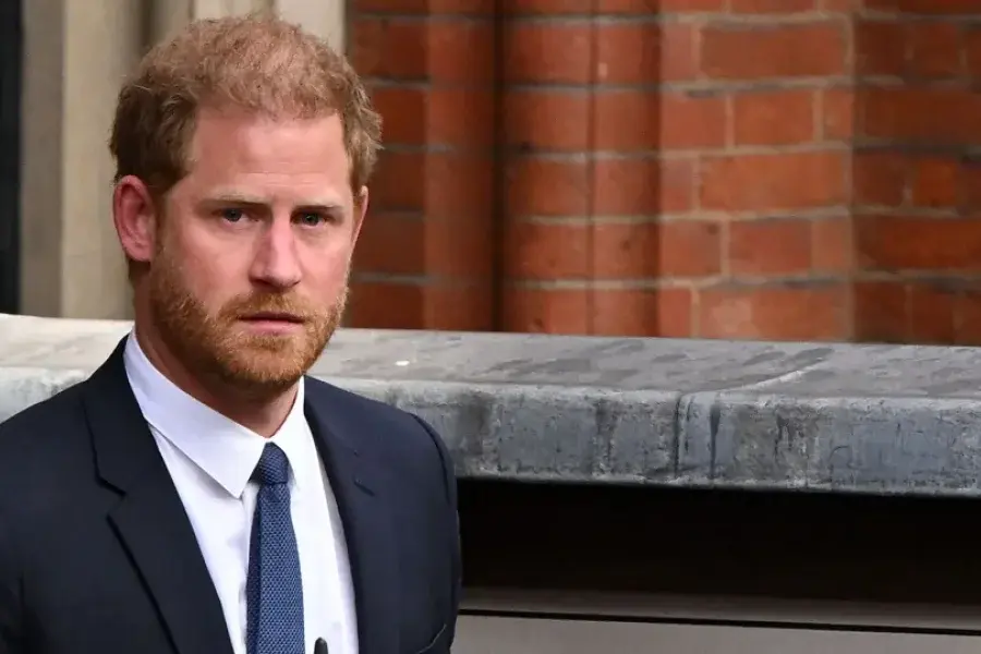 El Príncipe Harry viajará a Londres para visitar a su padre tras ser diagnosticado con cancer