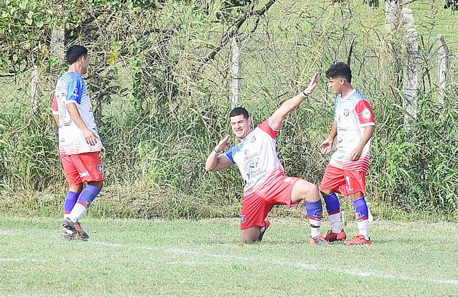 San Lorenzo se lo empató a 1º de Mayo sobre el final