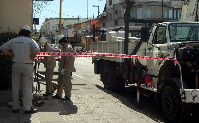 Un empleado de la cooperativa recibió una descarga eléctrica