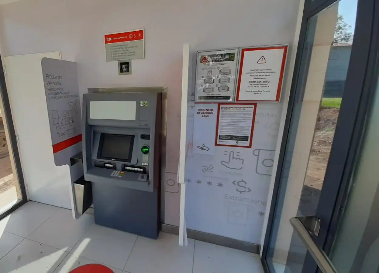 El Banco Central aumentó los montos máximos para extraer plata por cajeros automáticos