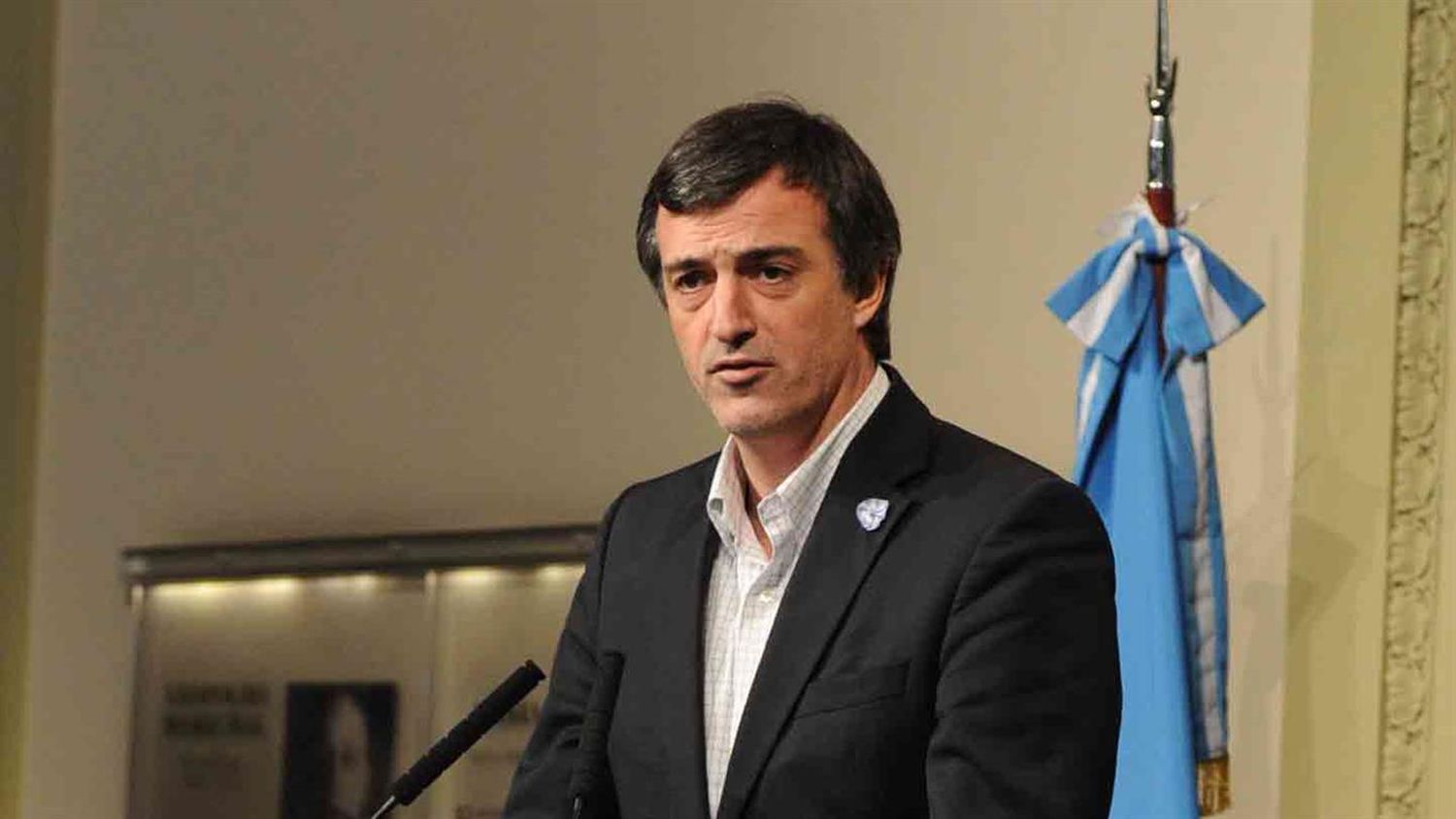Esteban Bullrich tiene ELA