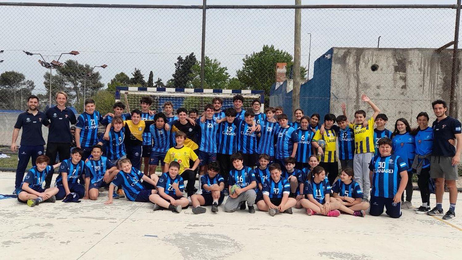 Los chicos de Unicen, en Olavarría.