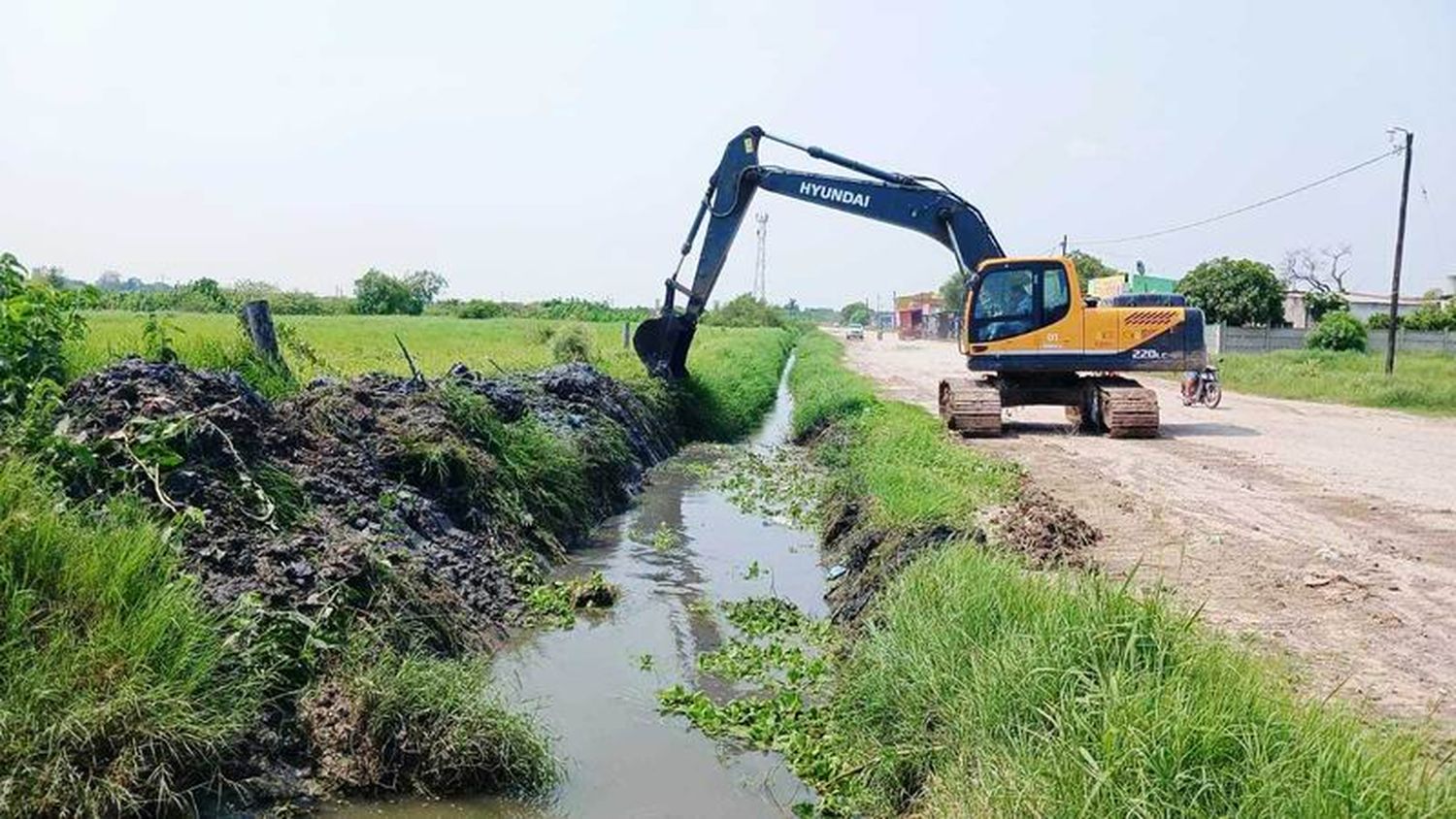 La comuna lleva adelante un plan
de limpieza de desagües pluviales