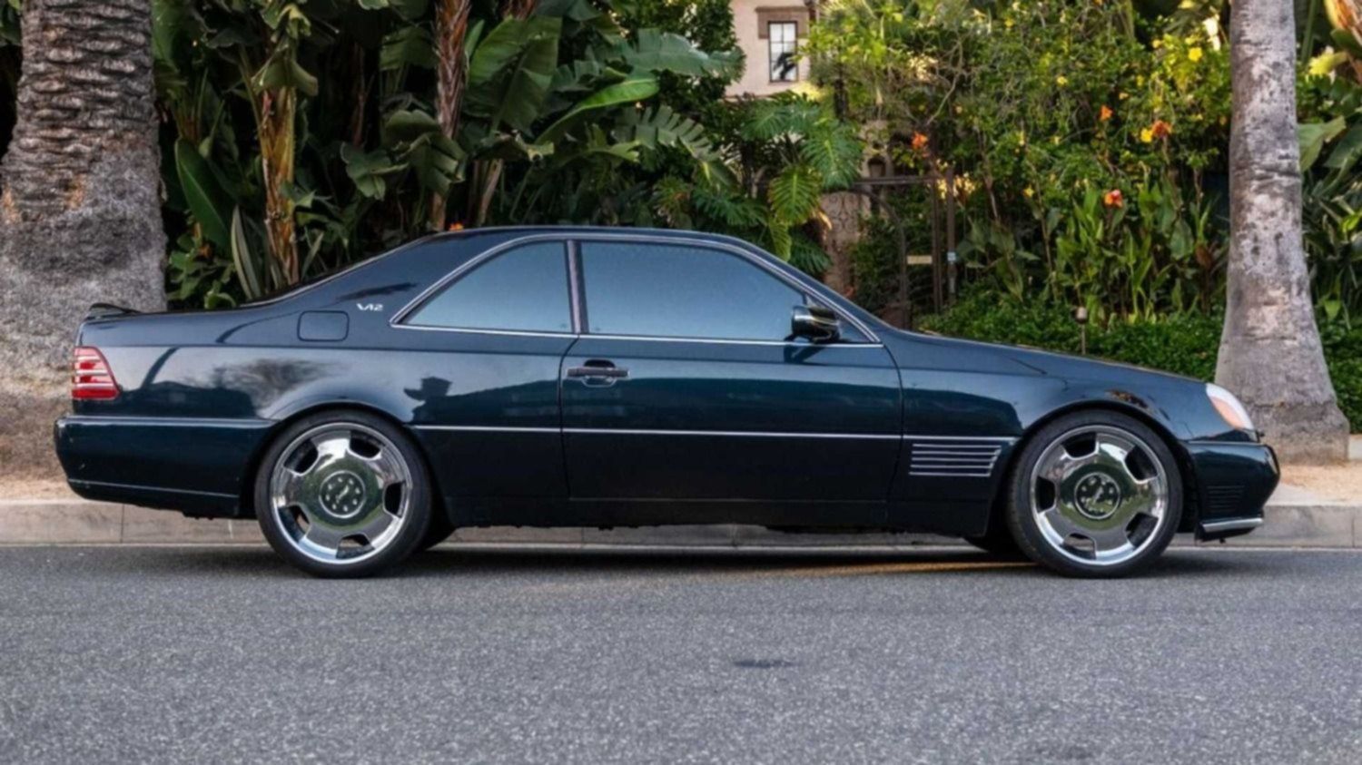 El precio por el que se vende el Mercedes Benz que tuvo Michael Jordan