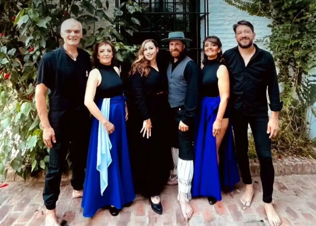 Arte y gastronomía: llega la nueva edición de "#7CORAZONES" al verano de Chascomús