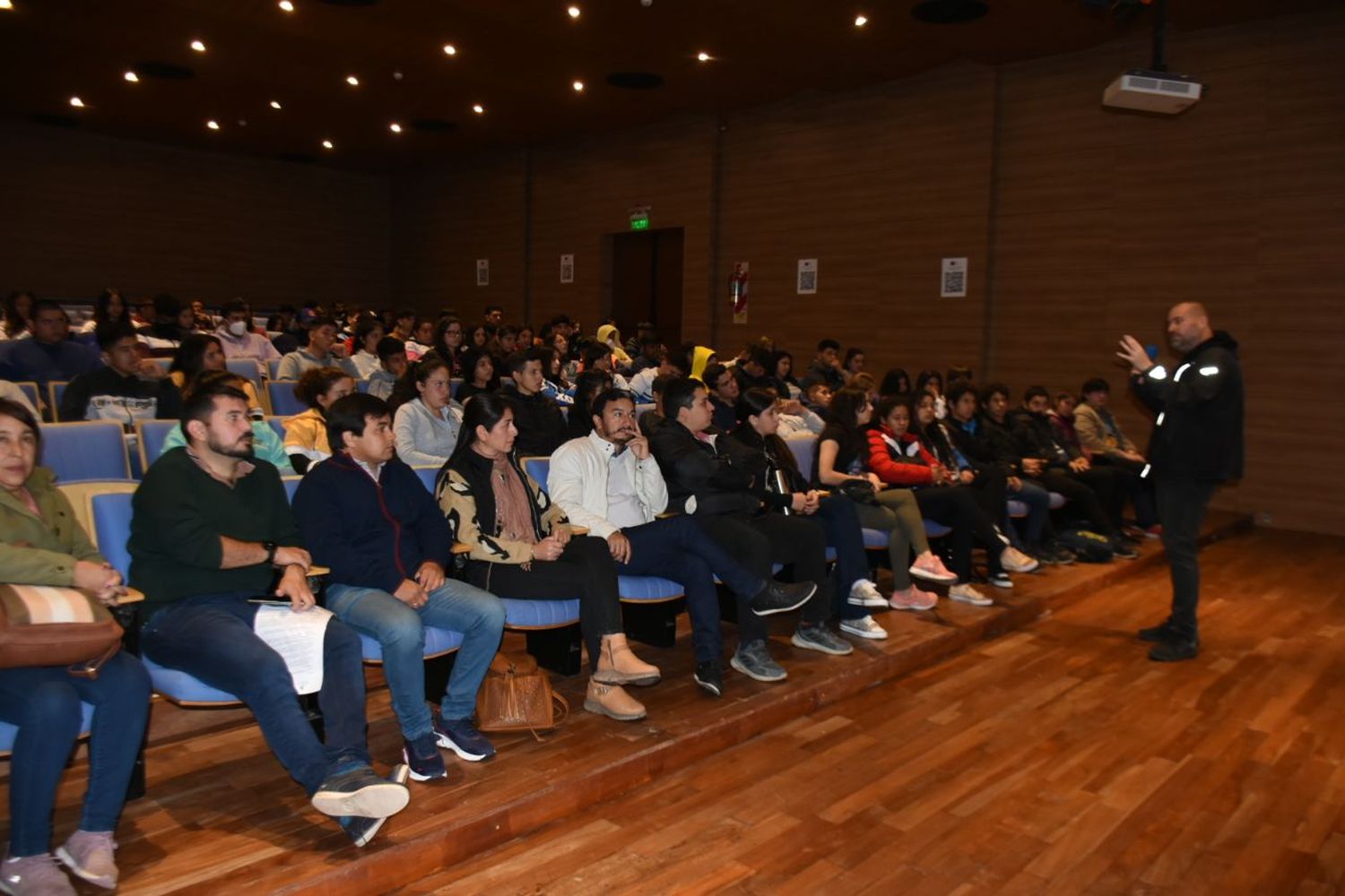 Estudiantes secundarios del interior visitaron el Polo Científico y Tecnológico