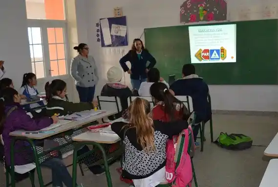 Seguridad vial: realizarán capacitaciones a docentes y alumnos