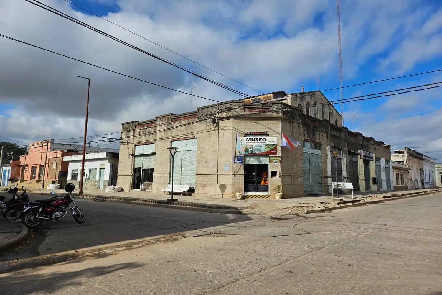 Cultura trabaja en el reconocimiento patrimonial del Ex Mercado de Diamante