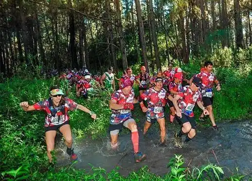 Está en  marcha otra edición del Cruce de  Salto Grande