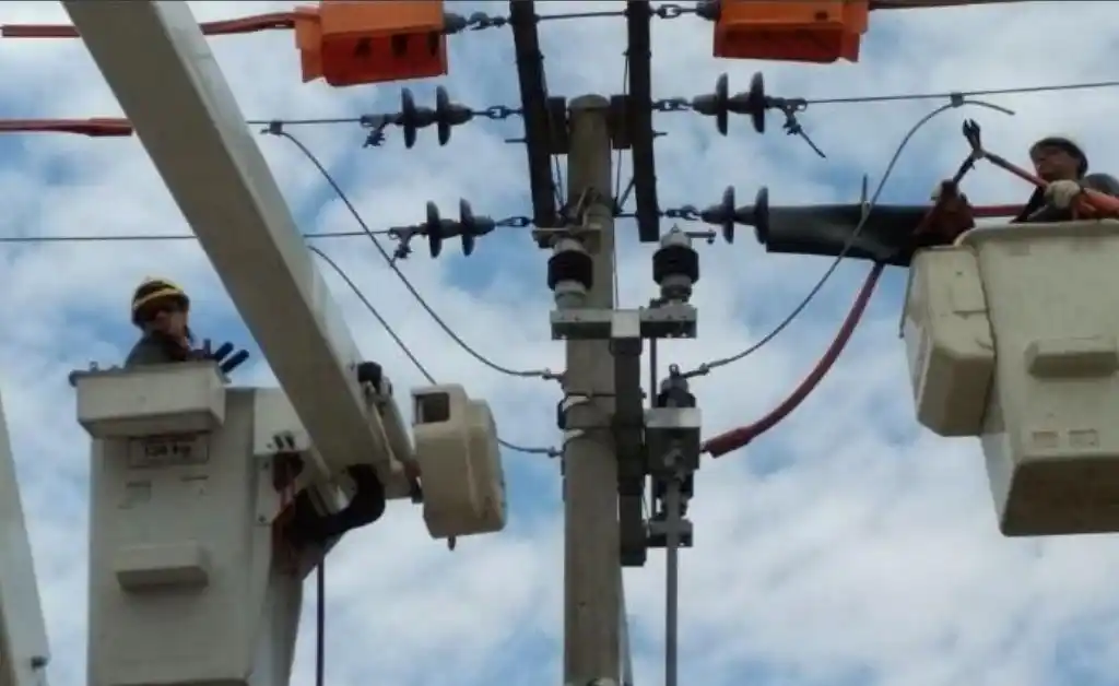 Cuatro localidades de Santa Fe a oscuras por el robo de cables