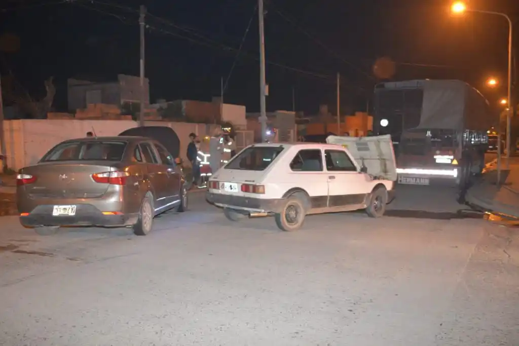 Dos personas sufrieron heridas en  un accidente en Nigro y Darragueira