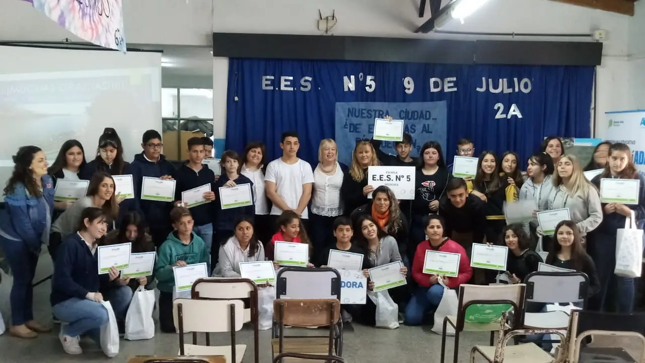 Alumnos de la Secundaria 5 premiados en Olimpíada del Agua