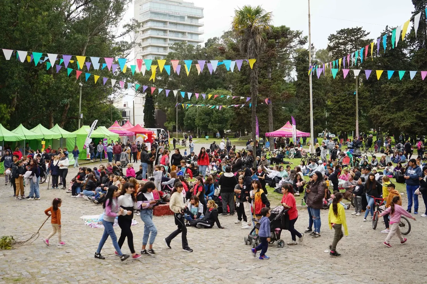 La Fiesta de la Primavera se adelanta y será este sábado en el Parque Miguel Lillo