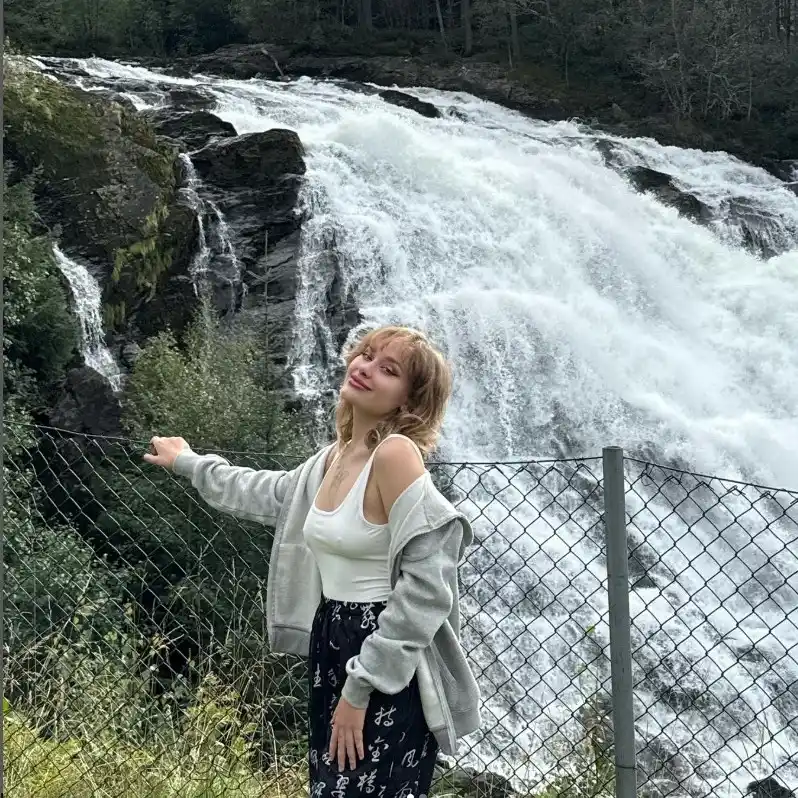 En paz. María Kovalchuk posa en Noruega el domingo pasado. Instagram