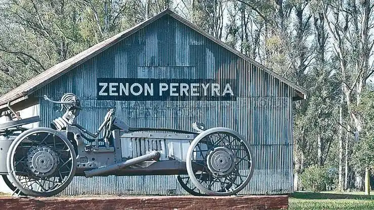 Zenón Pereyra.