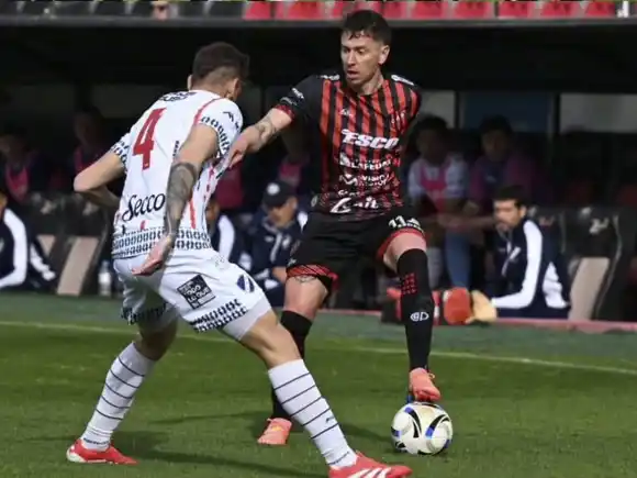 Alvarado cayó en Paraná ante el Patronato de Gabriel Gómez