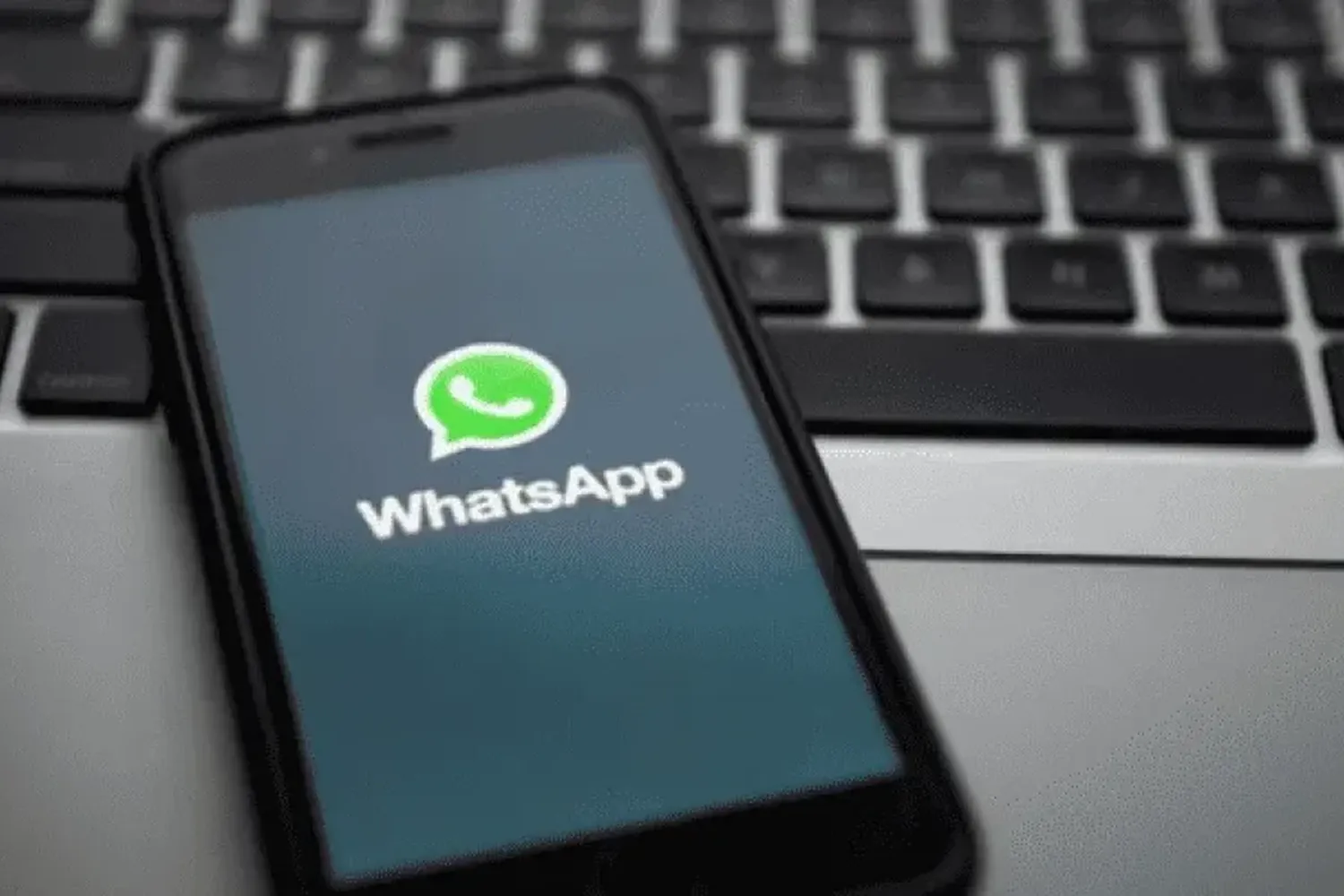 El truco de WhatsApp que te salva cuando te quedás sin datos ni wifi