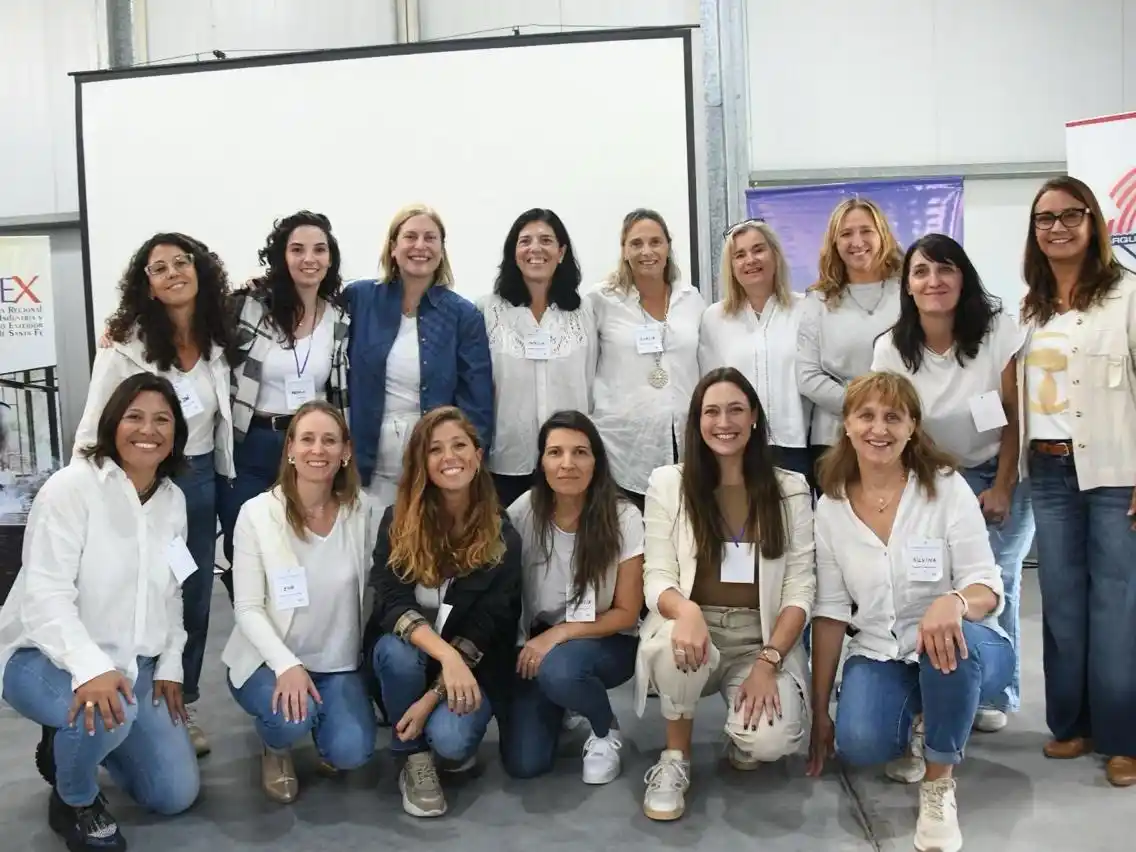 Nueva experiencia de liderazgo y acompañamiento entre mujeres profesionales. Foto: Gentileza