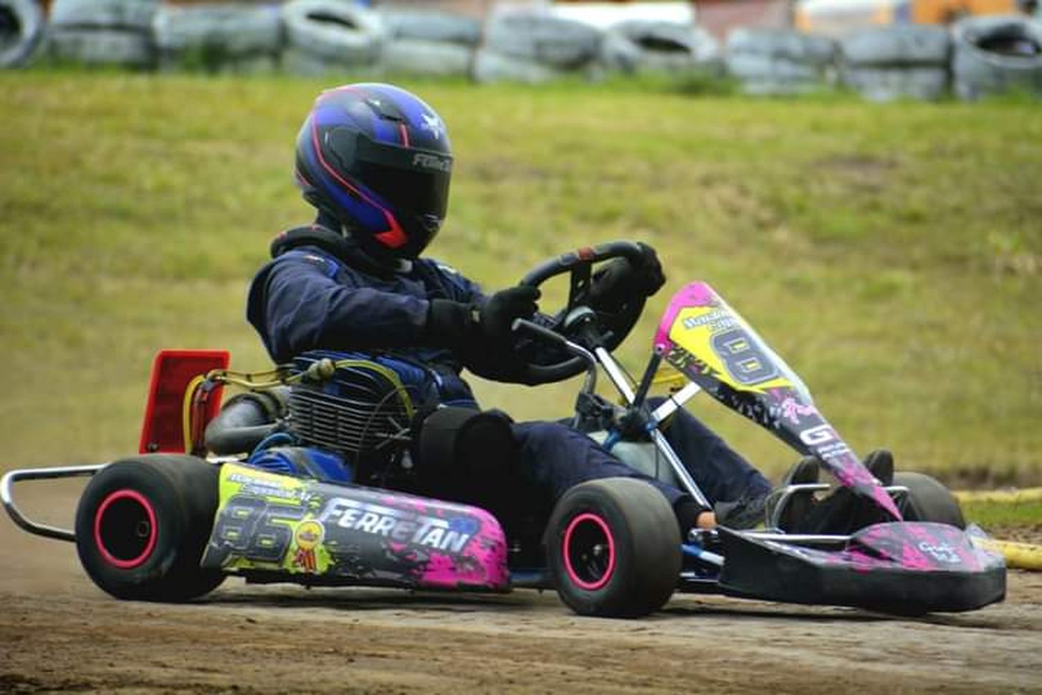 Capoulat, campeón en 125 Cajeros.