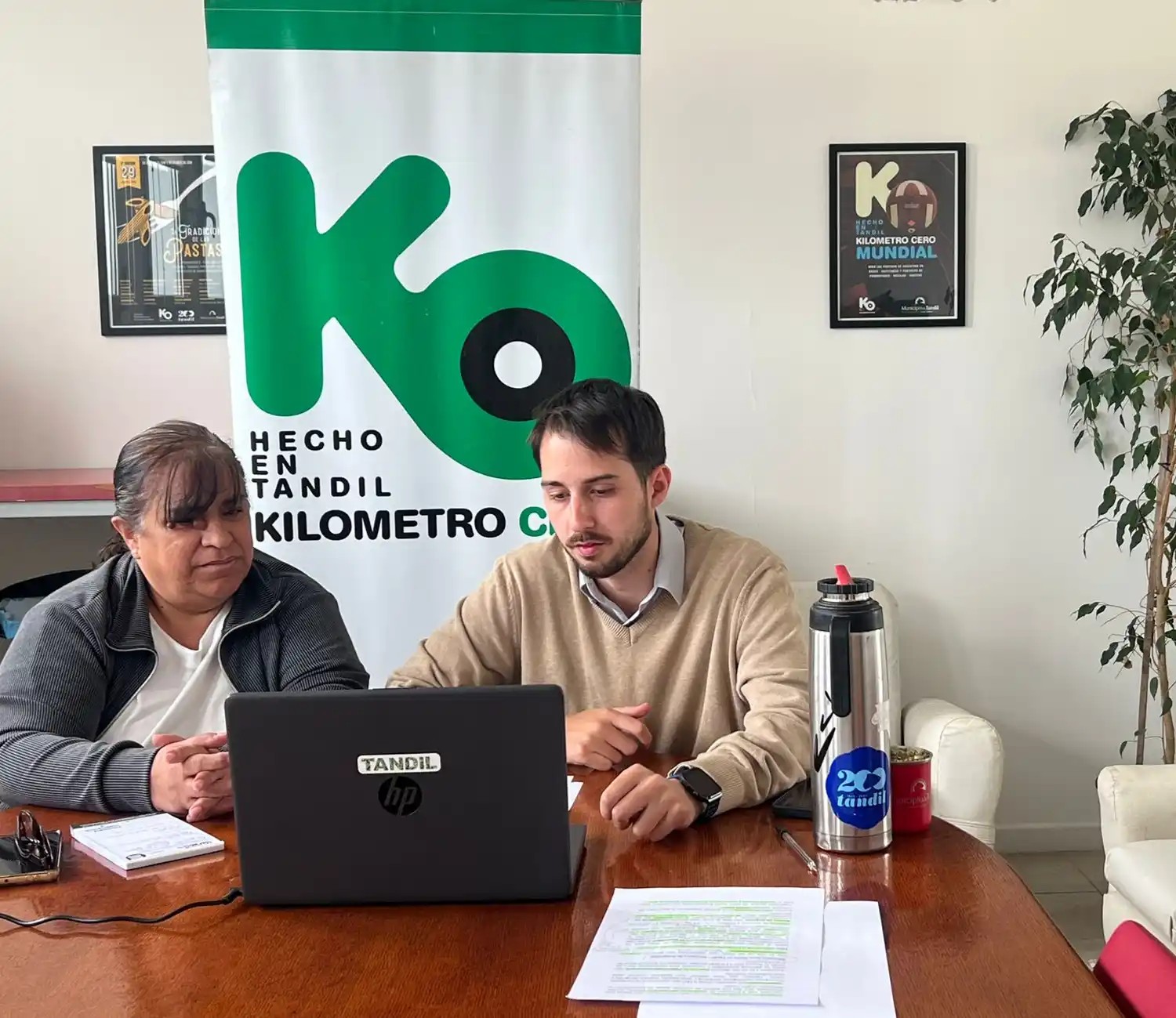 La exposición estuvo a cargo de Kevin Genovese y Mariana Suasnávar.