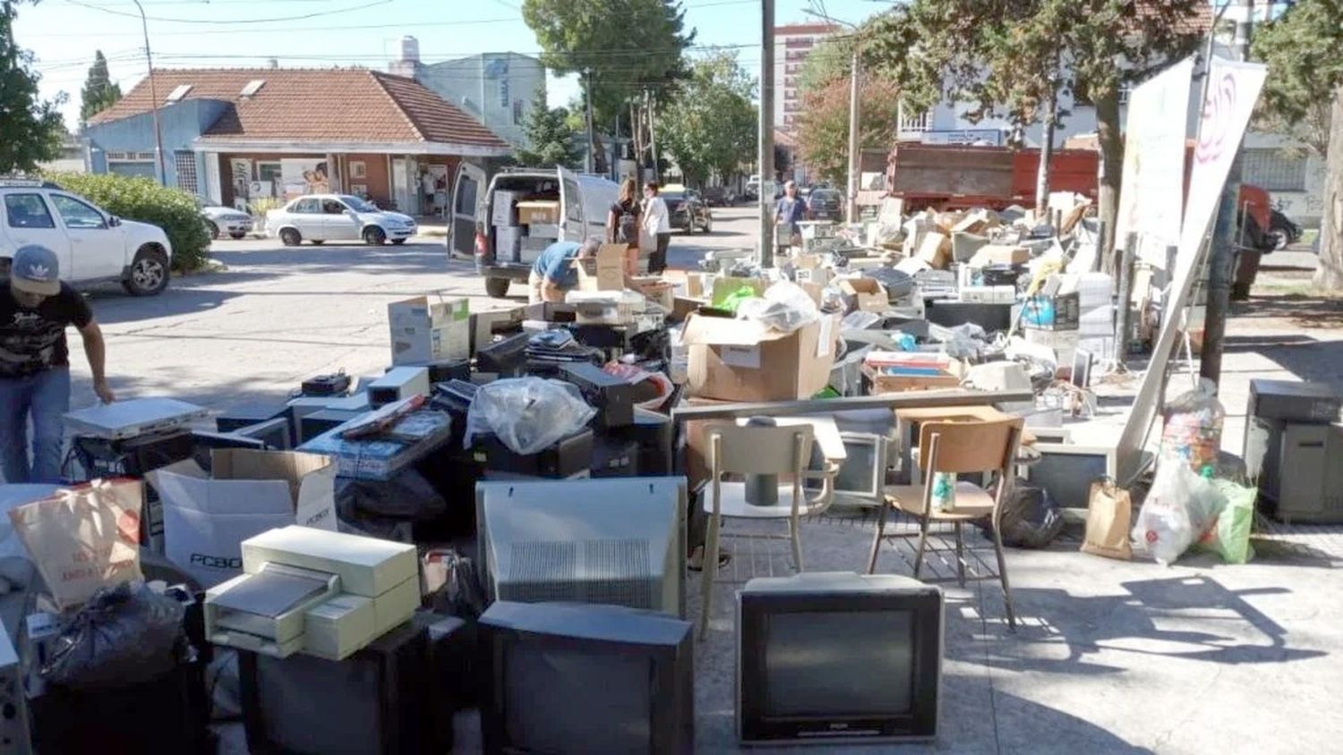 Duro diagnóstico sobre la gestión de residuos electrónicos en Mar del Plata