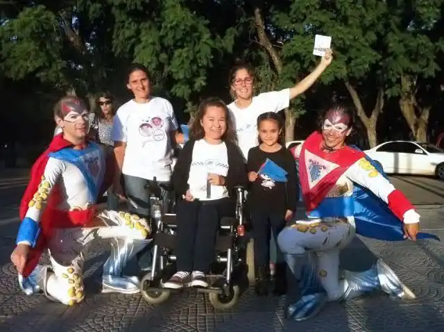 “Movilización PintAME” en el Paseo Rocamora
