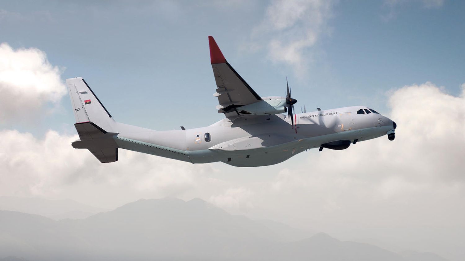 Angola signs with Airbus for three C295