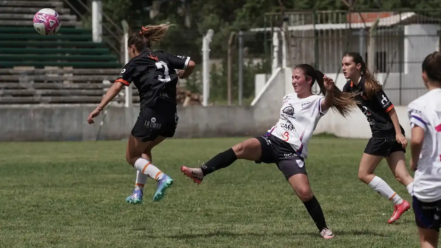 Archivo. Independiente San Cayetano goleó a Villa Díaz Vélez en la fecha ocho