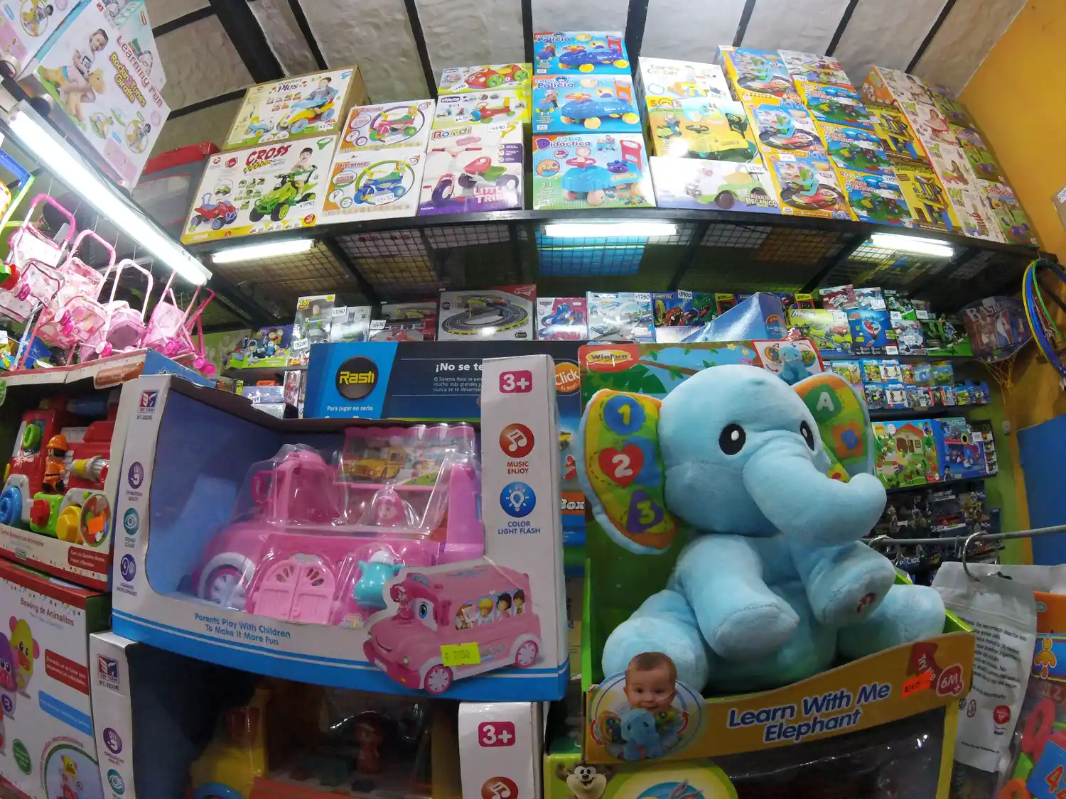 Las ventas por el Día del Niño cayeron un 5,2% pese al crecimiento del comercio electrónico