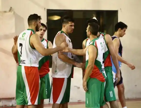 Neptunia dejó sin invicto a Sportivo San Salvador