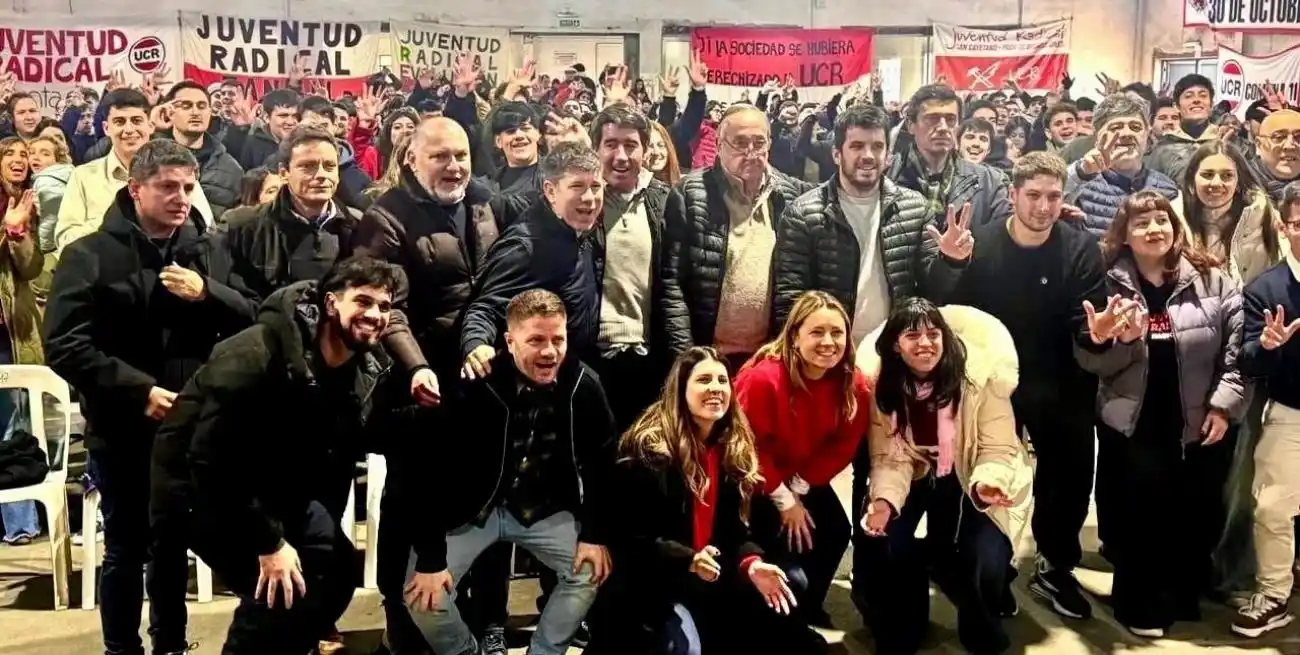 Chiarella puso como ejemplo de gestión al intendente local, Miguel Lunghi, al sostener que “en Tandil se ve claramente lo que implica un Estado honesto, eficiente y humano”.